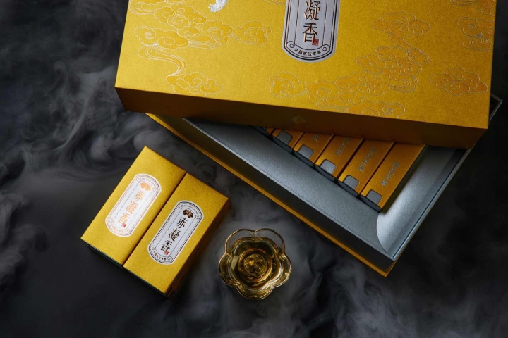 某大佬的赤凝香包装鉴赏