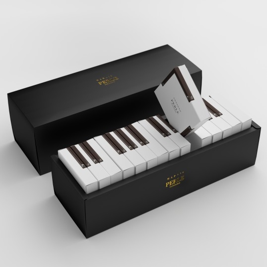 51231-159493-marais-piano-cake-packaging-image-1-e1516237328330.jpg