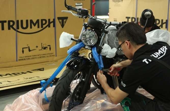 帅帅的摩托车包装开箱（铁架+纸箱）